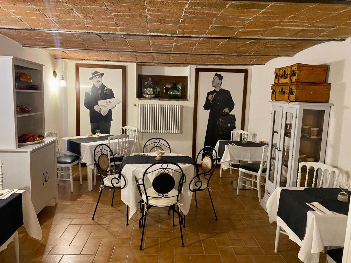 B&B Stazione Don Camillo Brescello Buitenkant foto